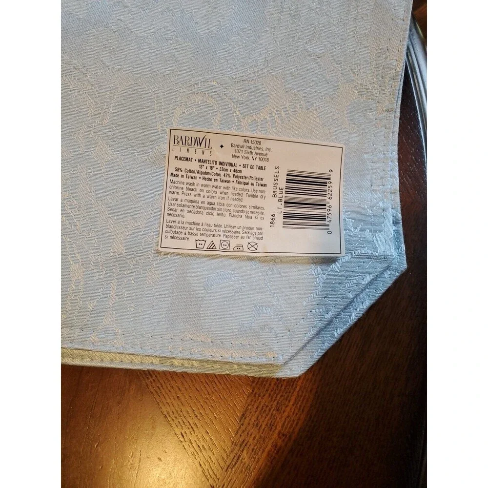 Bardwil Linens Set Of 4 PLACEMATS Light Blue About 18” X 13.”